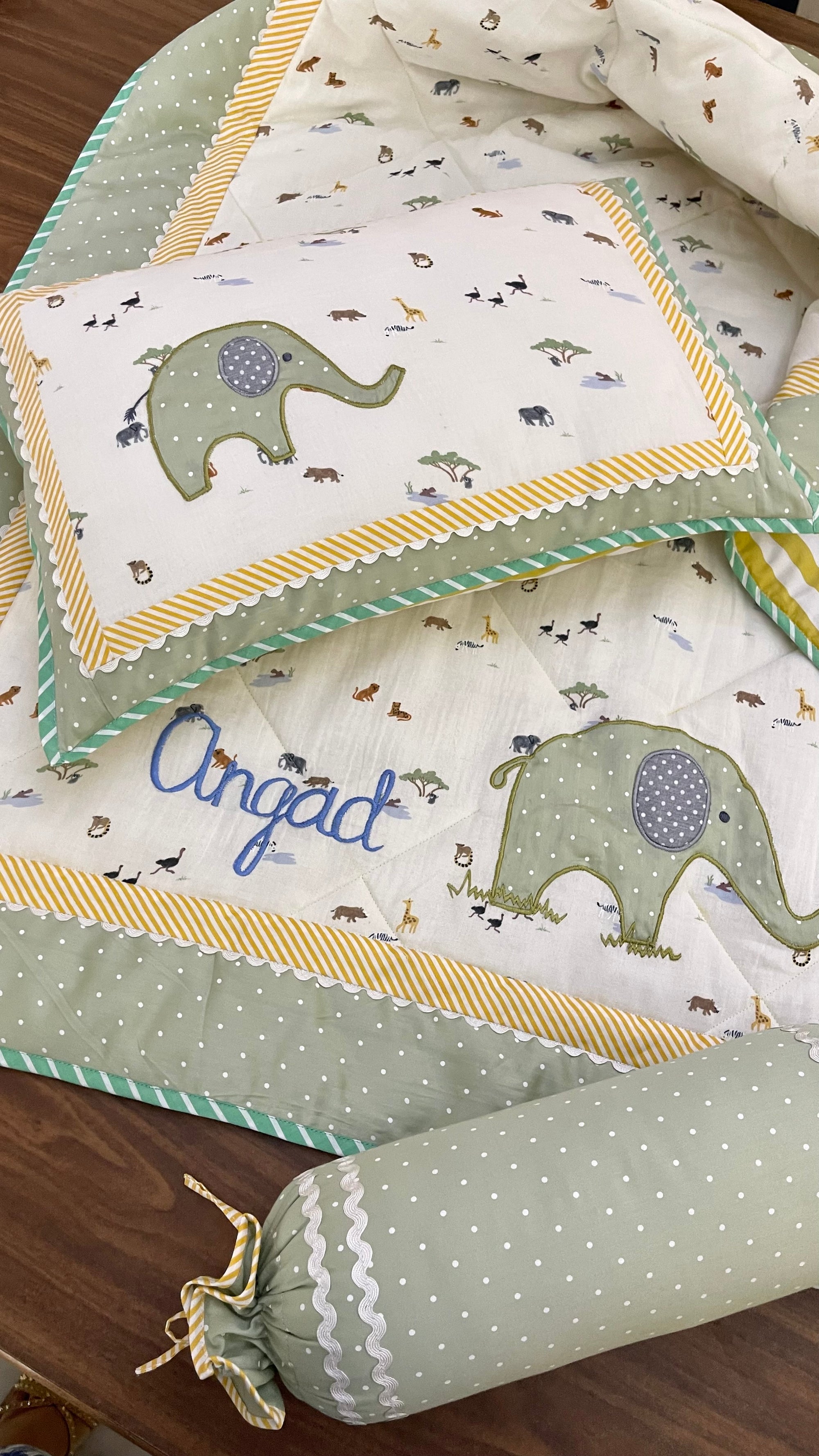 Mini Safari Quilt Set